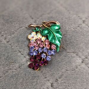 Vintage Grape Cluster Tri Colored Rhinestone and Enamel Brooche